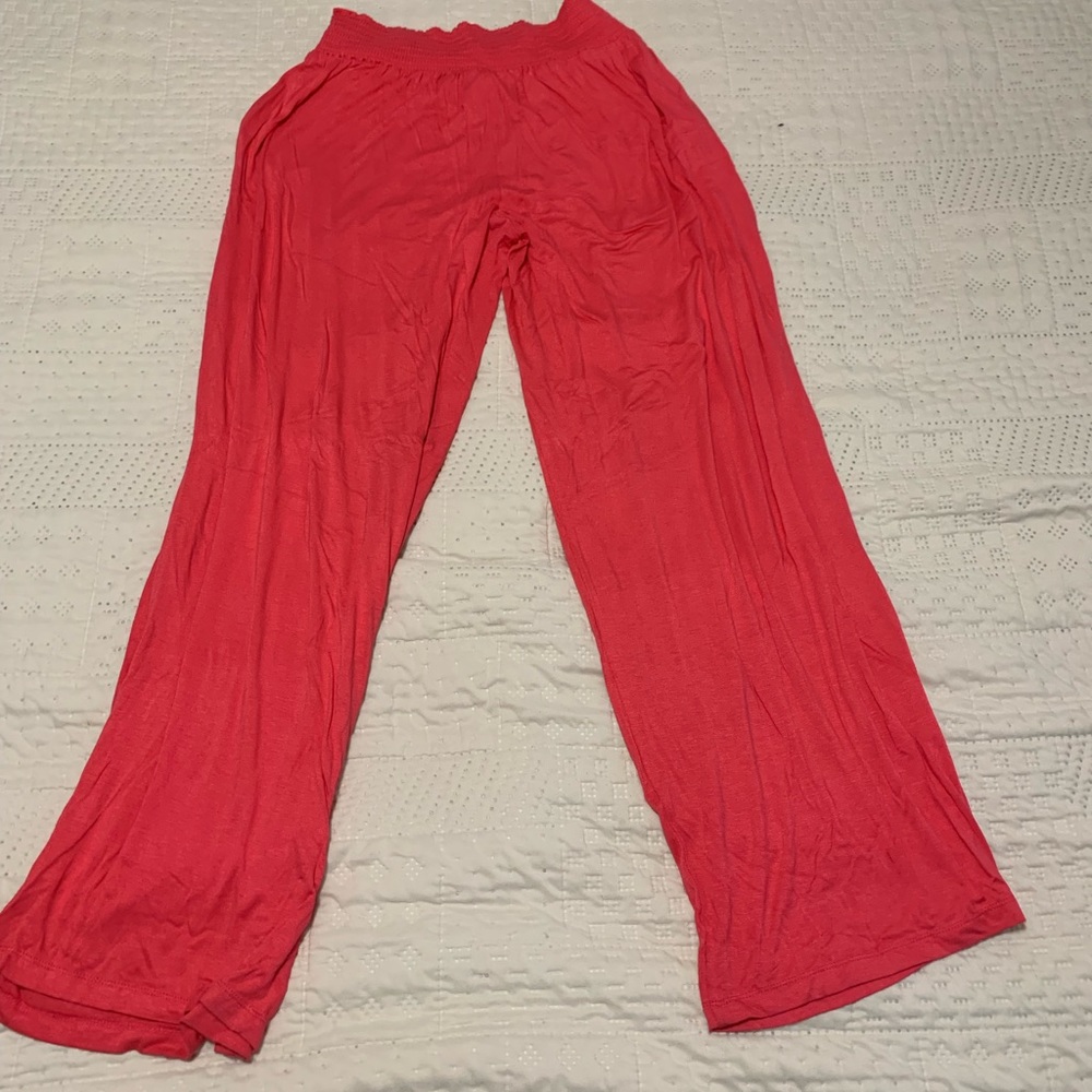 Gently Used Mossimo wide leg active pants